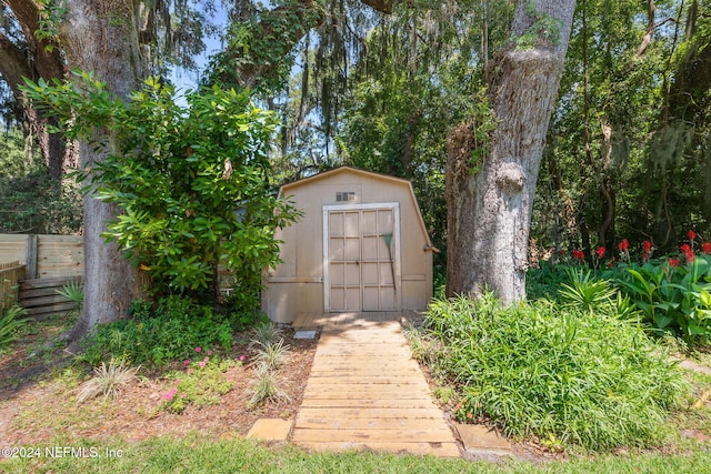 view of outbuilding