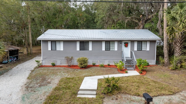 view of front of house with a front yard