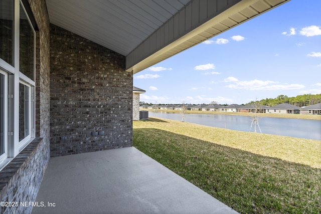 3239 Winding Creek Pl, Green Cove Springs, FL 32043 - view of patio with a water view and central AC