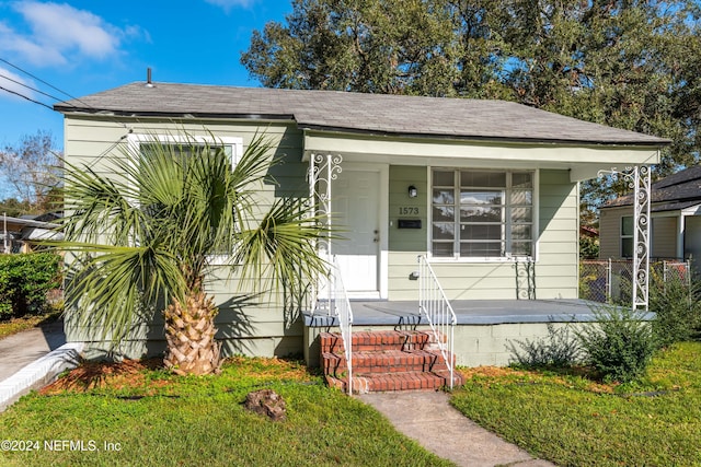 bungalow-style home featuring covered porch