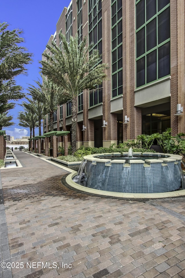 1431 Riverplace Blvd Unit 2105, Jacksonville, FL 32207 - view of pool