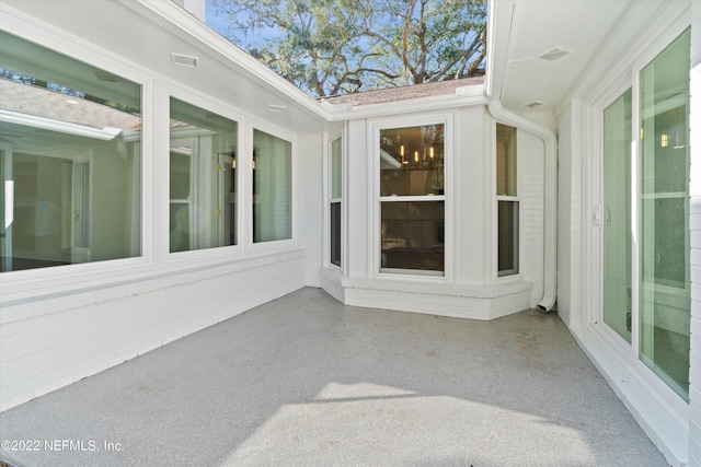 view of unfurnished sunroom