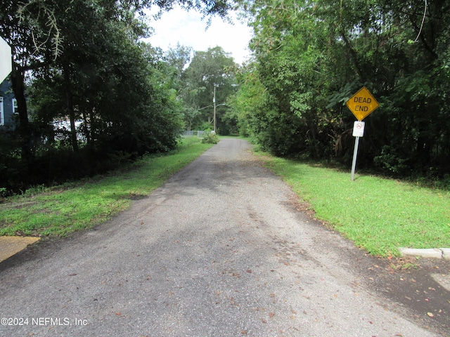 Listing photo 2 for 8249 Paschal St, Jacksonville FL 32220