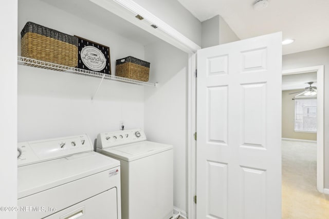 clothes washing area with ceiling fan and washer and clothes dryer