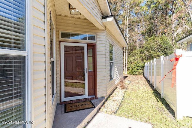 view of property entrance