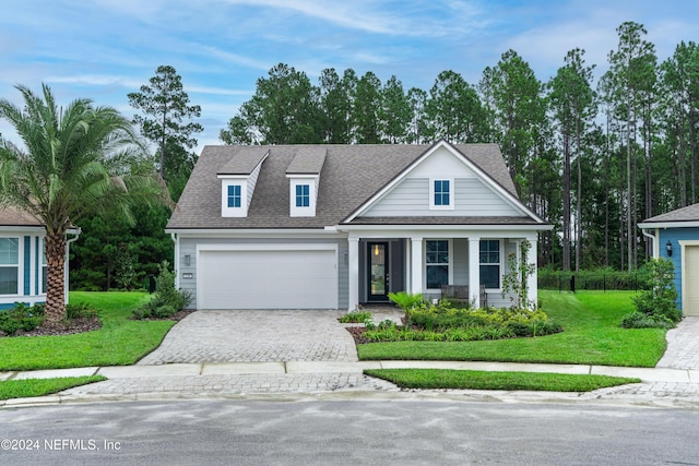 view of front of house with a front yard