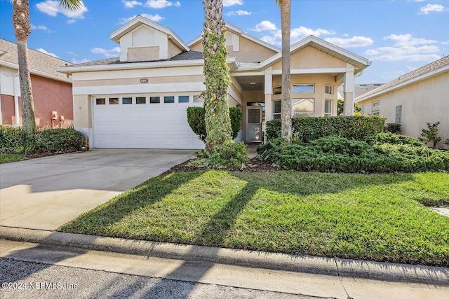 view of front facade with a garage