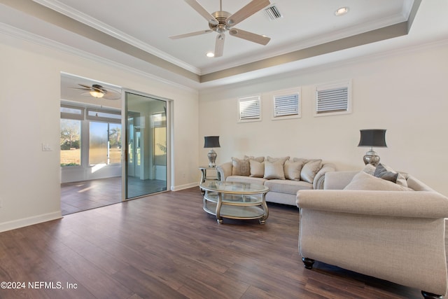2429 Nottingham Greens Dr, Sun City Center, FL 33573 - photo 8
