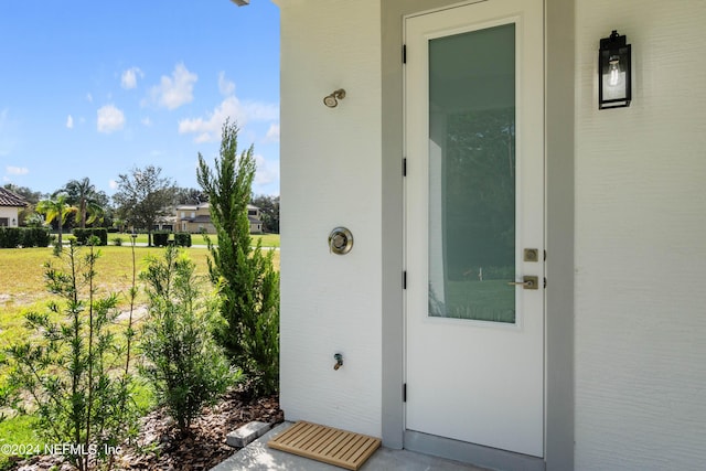 view of property entrance