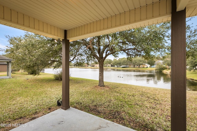 view of yard with a water view