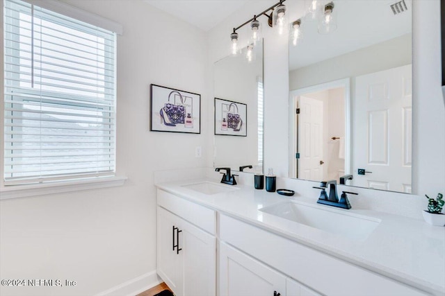 bathroom with vanity