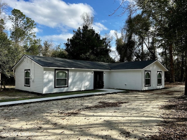 view of front of house