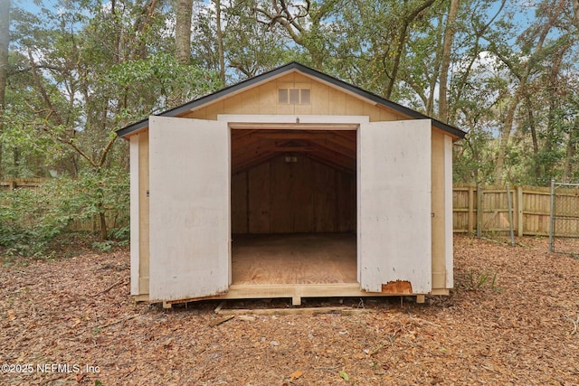 view of outbuilding