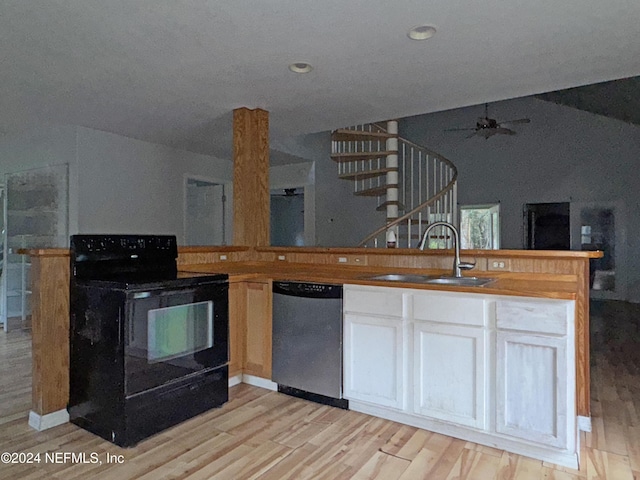 kitchen with dishwasher, sink, ceiling fan, black range with electric cooktop, and light hardwood / wood-style floors