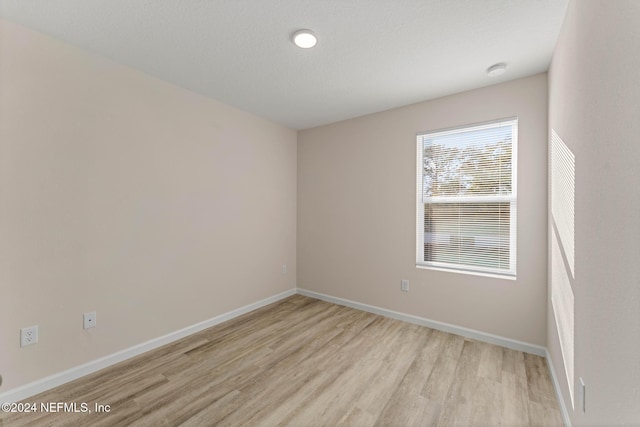 6059 Carolines Ct, Jacksonville, FL 32277 - photo 17