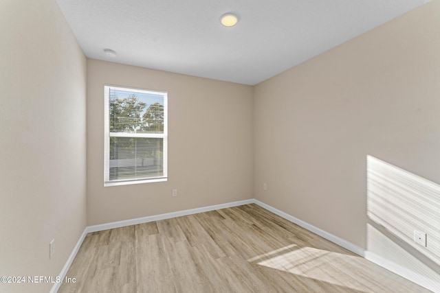 6059 Carolines Ct, Jacksonville, FL 32277 - photo 20