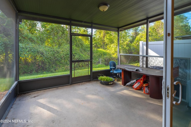 view of unfurnished sunroom