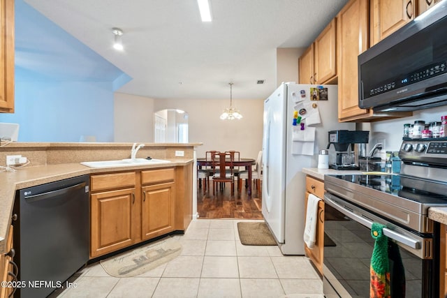 kitchen featuring a chandelier, stainless steel electric range, light tile patterned floors, sink, and black dishwasher