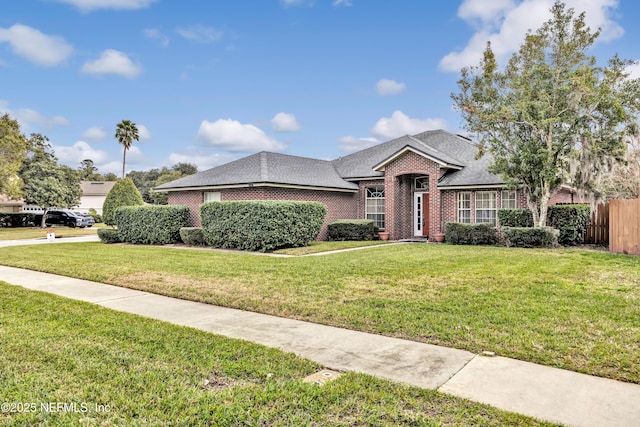 view of front of house featuring a front yard