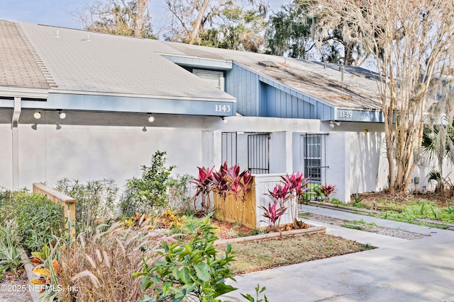 view of front of house