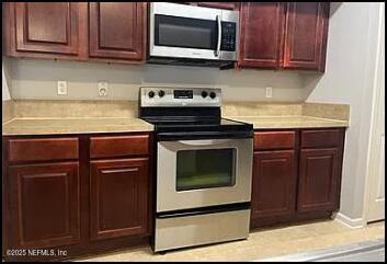 kitchen featuring stainless steel appliances