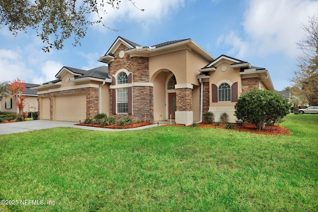 view of front of house with a front yard