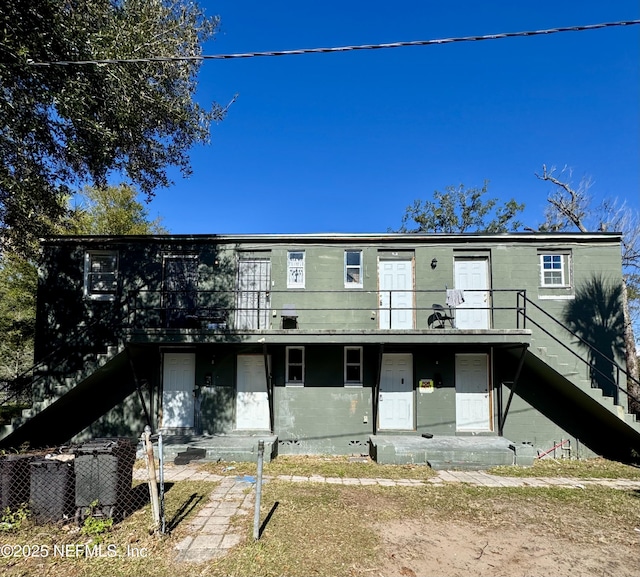 view of front of house