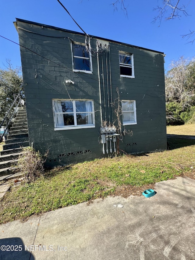 view of side of property