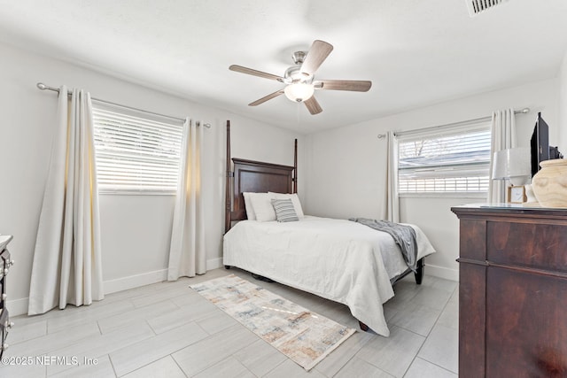 bedroom with ceiling fan