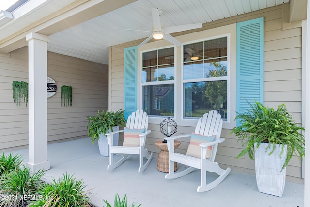 view of patio / terrace featuring a porch and ceiling fan