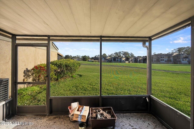 view of unfurnished sunroom