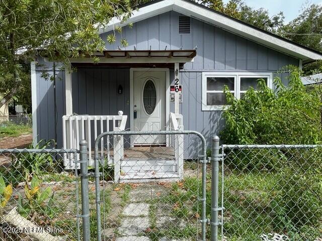 bungalow-style house featuring a porch