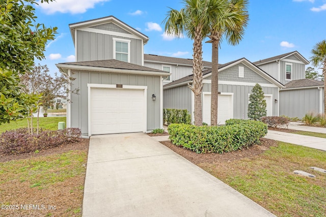 view of front of house with a garage