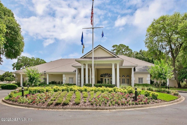 view of building exterior