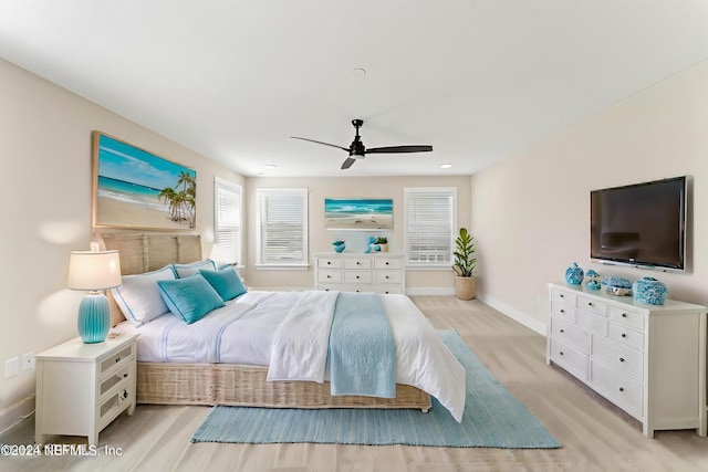 bedroom featuring ceiling fan