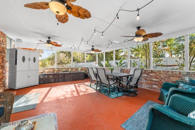 view of sunroom / solarium