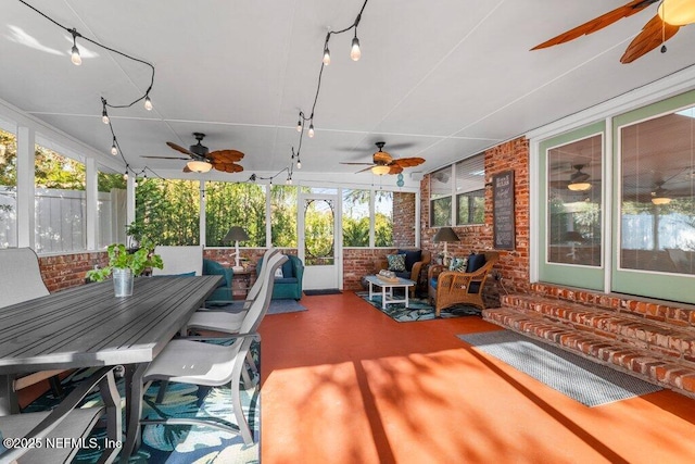 view of sunroom / solarium