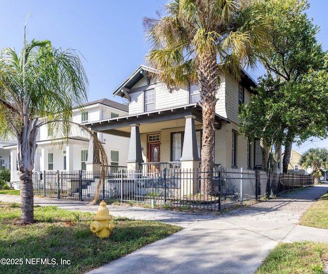 view of front of home with covered porch