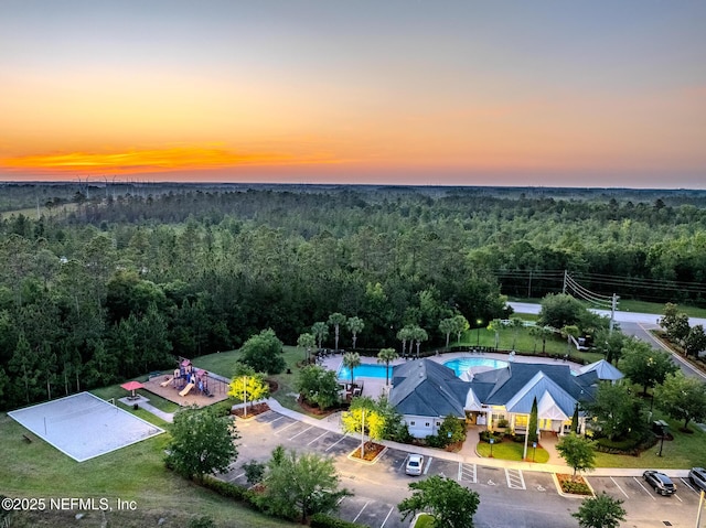 view of aerial view at dusk