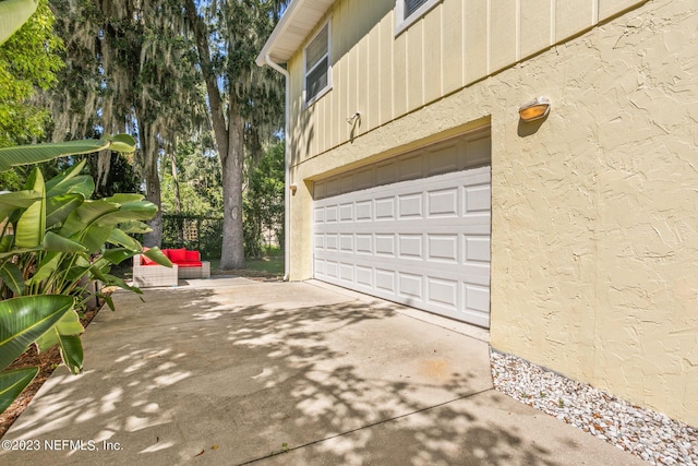 14 Ballard Ave, Saint Augustine, FL 32084 - garage with driveway