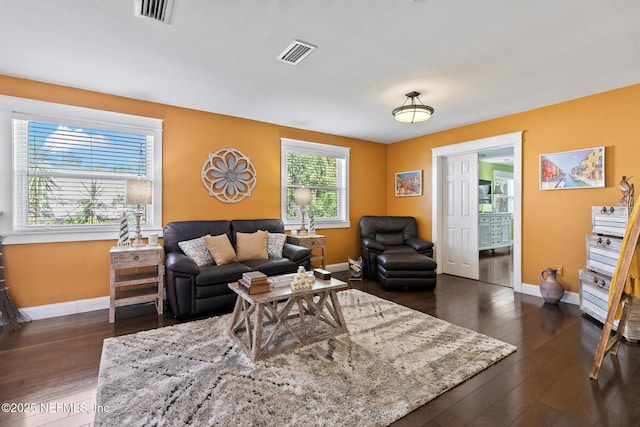 14 Ballard Ave, Saint Augustine, FL 32084 - living room with baseboards and hardwood / wood-style flooring