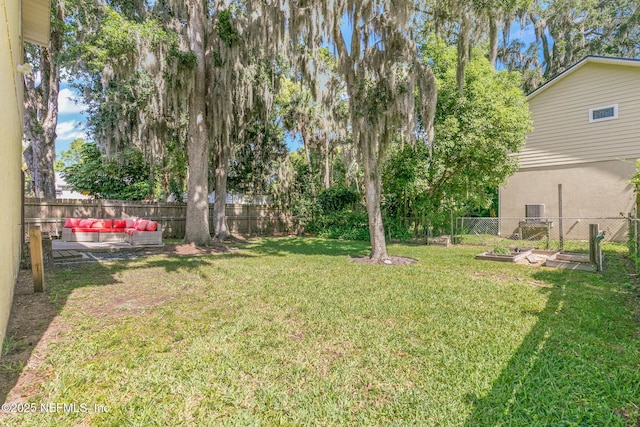 14 Ballard Ave, Saint Augustine, FL 32084 - fenced backyard with outdoor lounge area