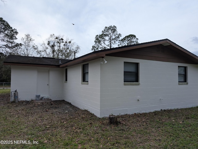 view of property exterior