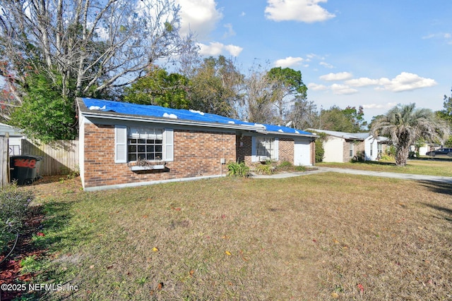 ranch-style house with a front yard