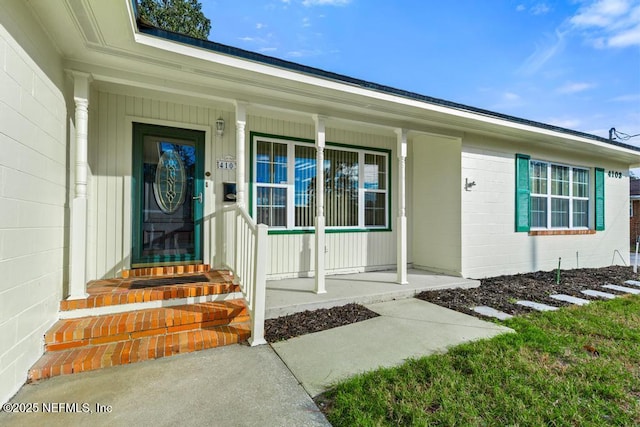 view of entrance to property