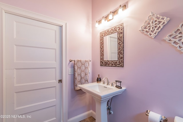 bathroom with sink