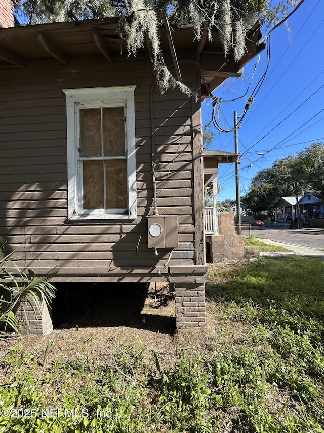 view of property exterior