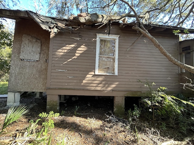 view of home's exterior