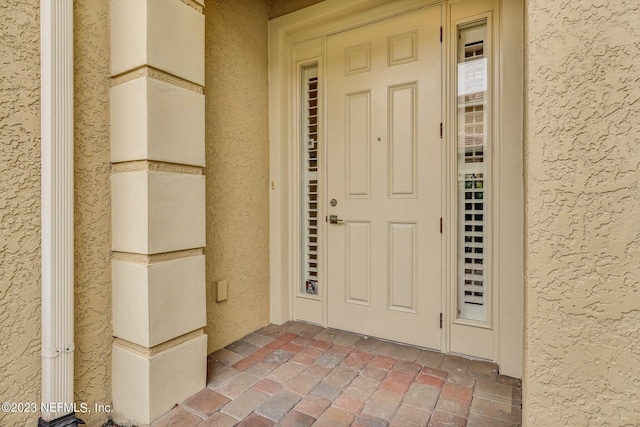 view of property entrance