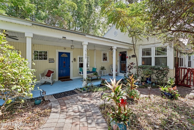 view of front facade with covered porch